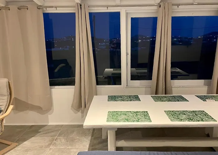 Black Pebble Myconian House Вилла